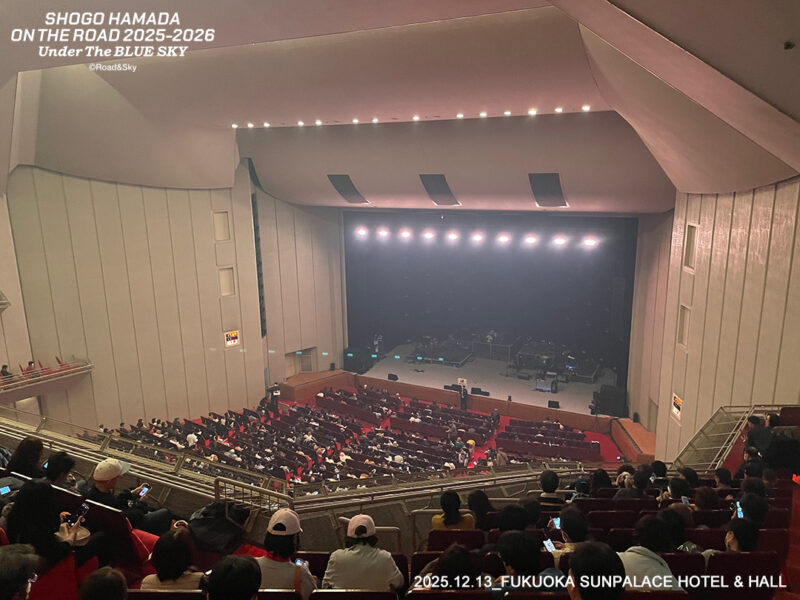 オフィシャルフォト1